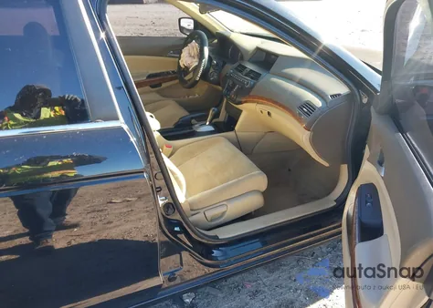 2010 Honda Accord 2.4 Ex from USA, damaged, VIN 1HGCP2F74AA068257